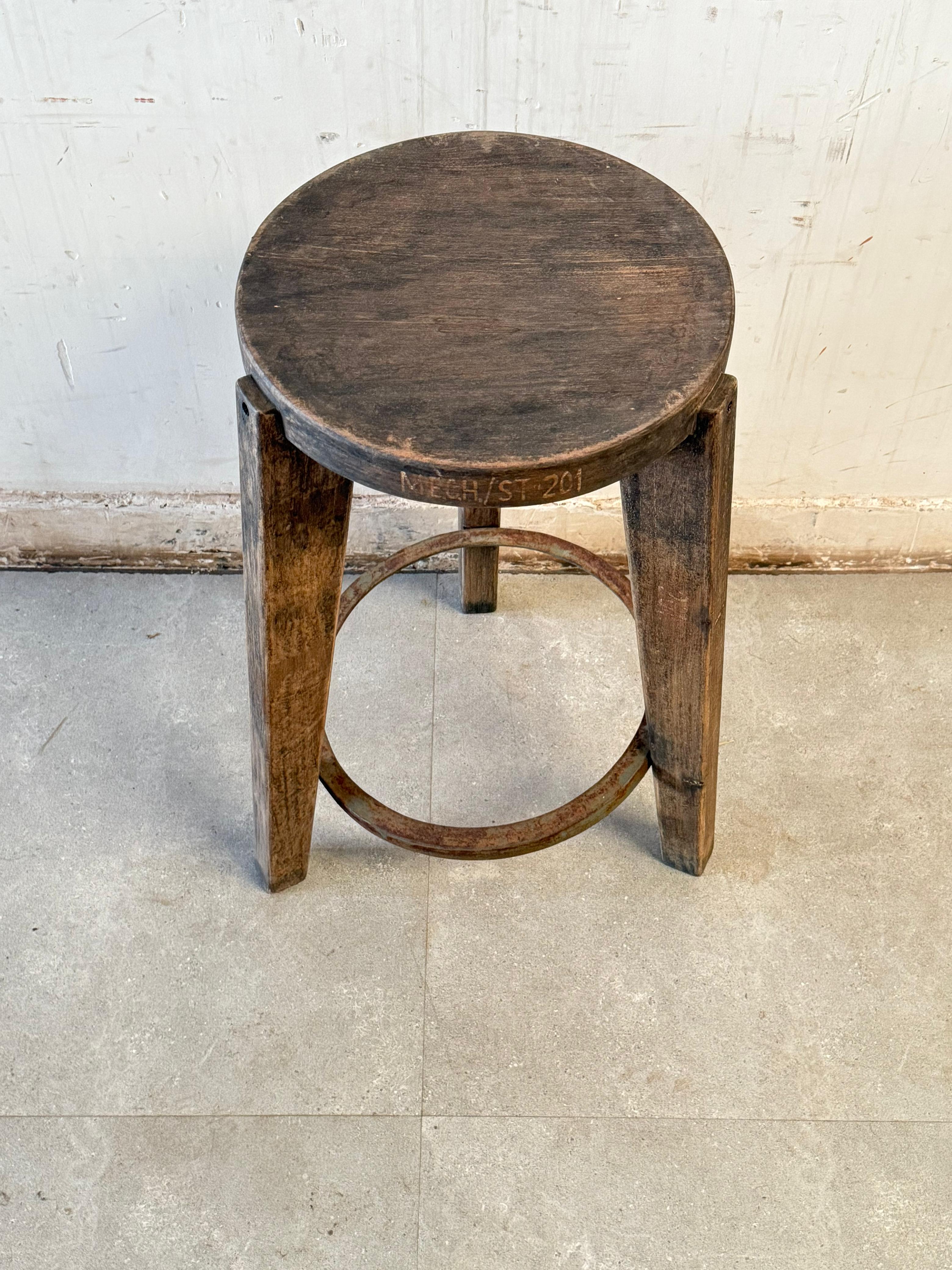 4X Metal Ring Barstools
