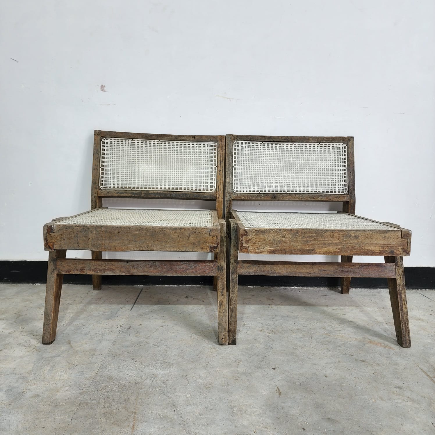 Low demountable Chair