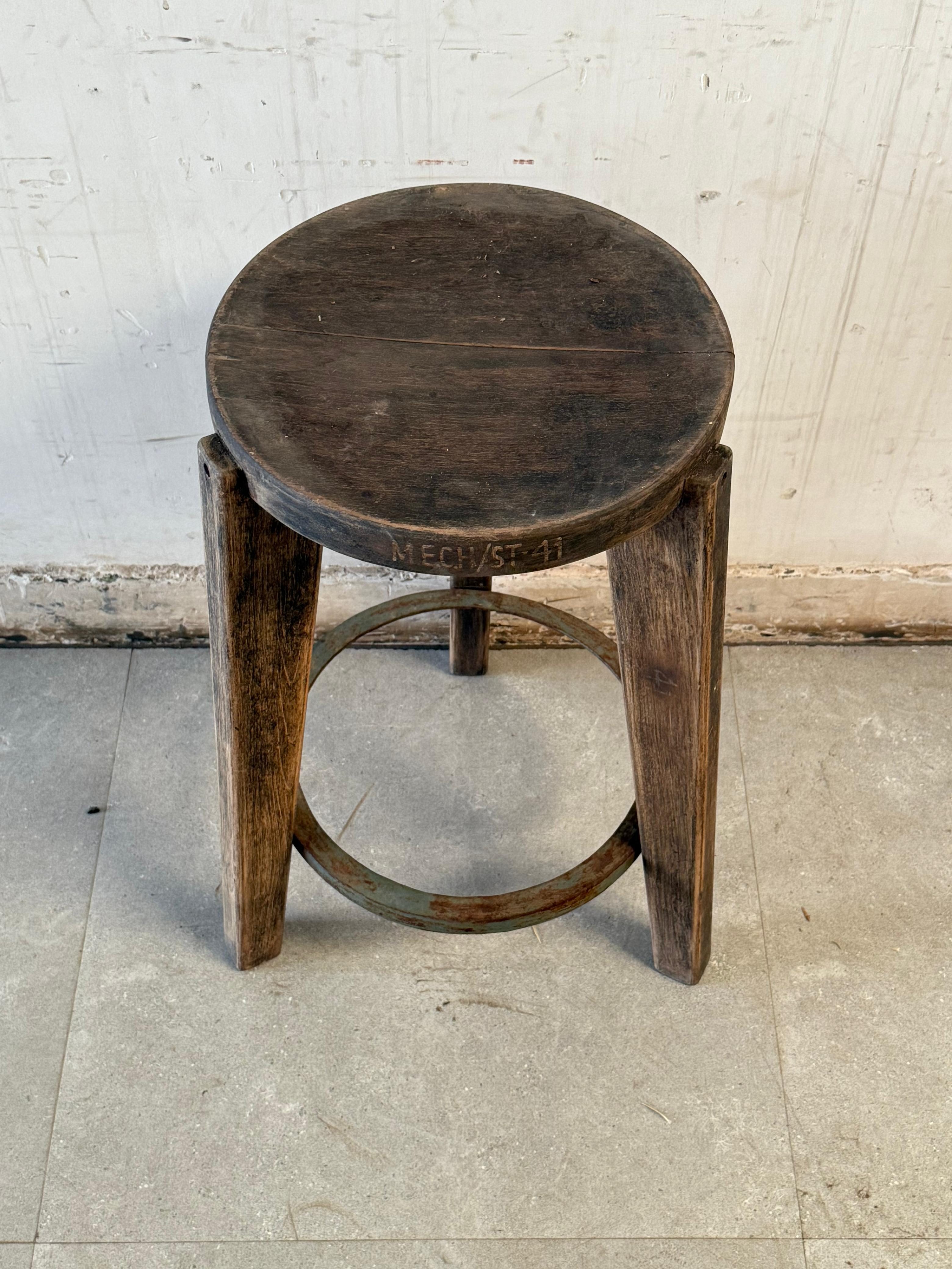 4X Metal Ring Barstools