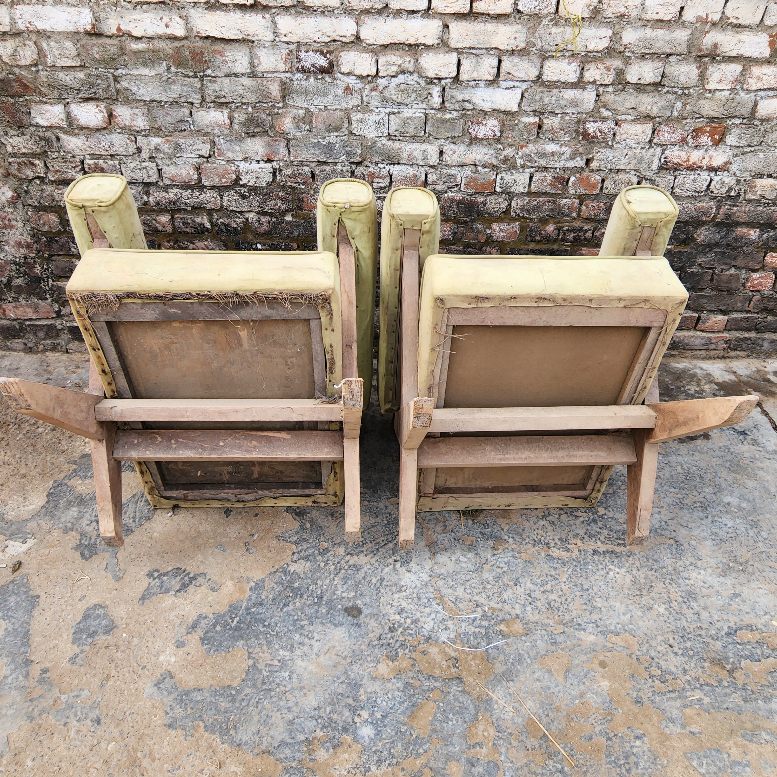 Pair of Cross leg Sofa chairs