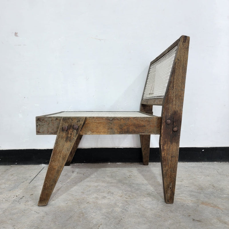 Low demountable Chair