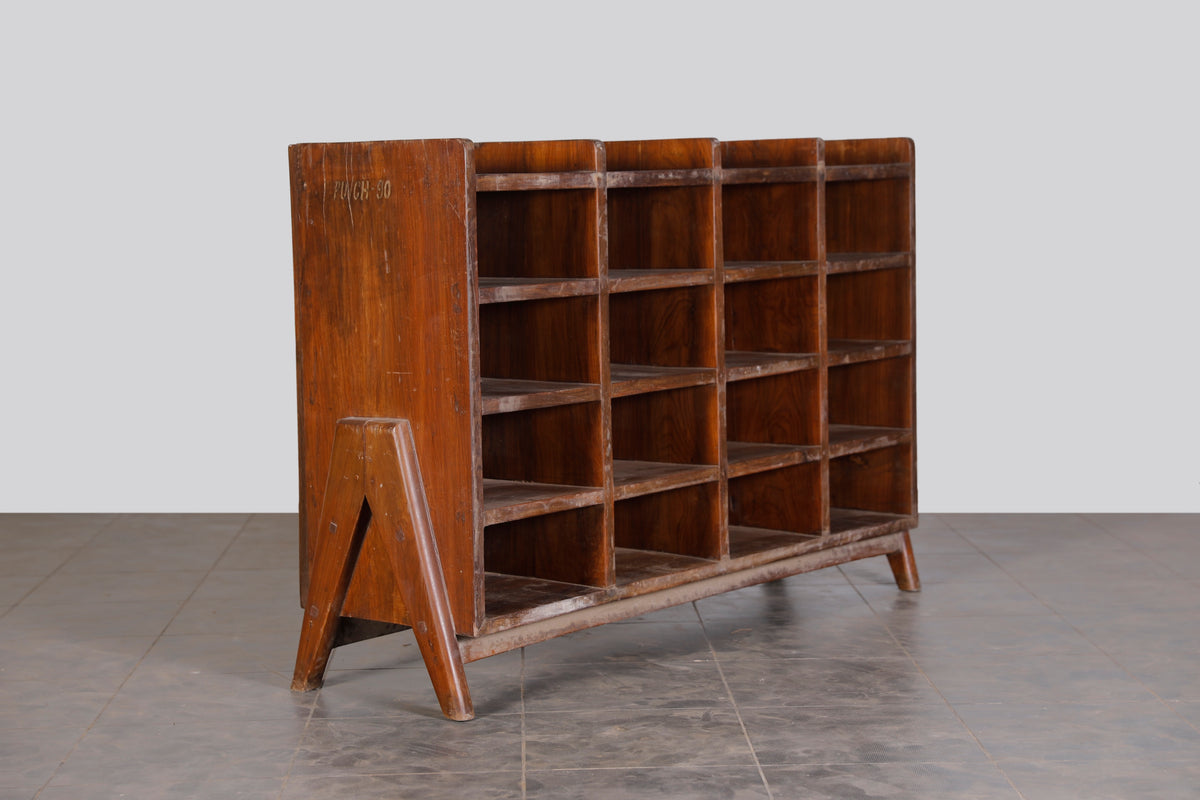 Dimo Chair - Exclusive Pierre Jeanneret pieces