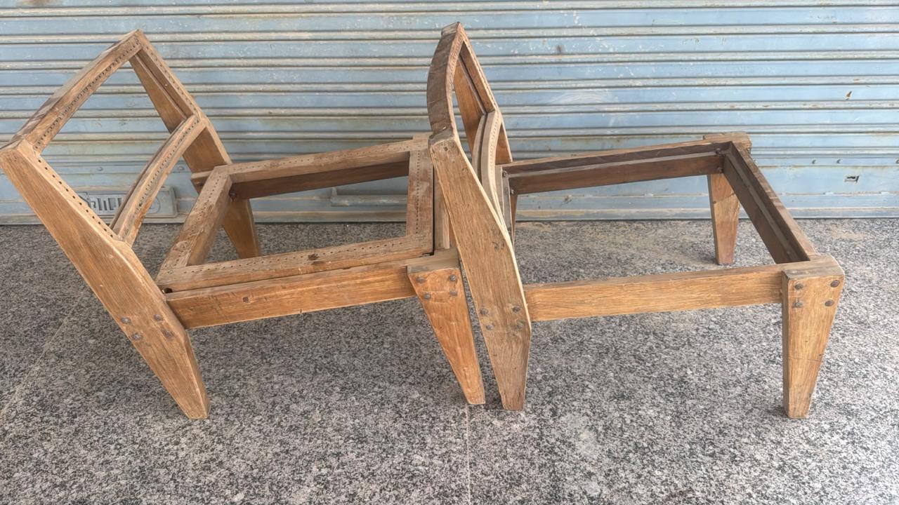 Pierre Jeanneret Pair of PJ-SI-10-A Fireside Chairs, PAU Provenance