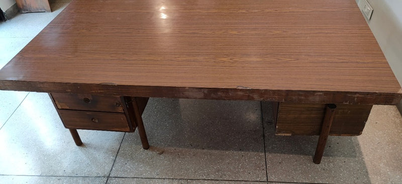 Administrative L Shaped Table