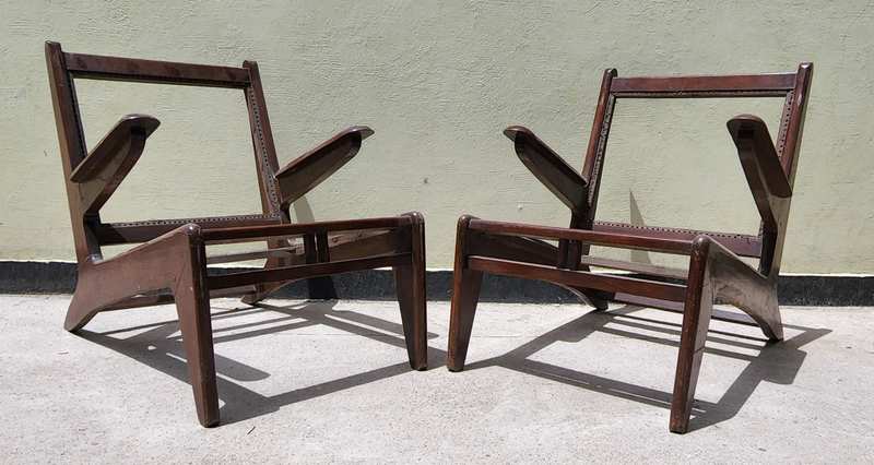 Pair of Kangaroo chairs with hands