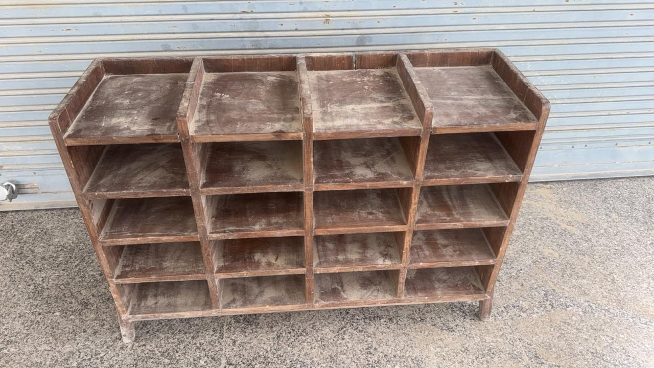 Pierre Jeanneret File Rack, Panjab University