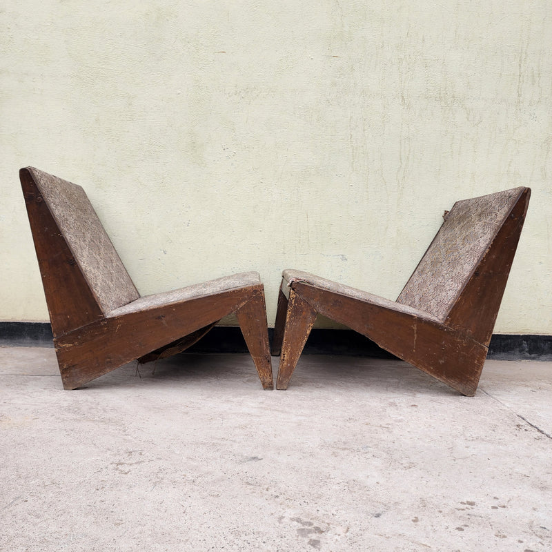 Pair of upholstery kangaroo sofa chair